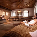 Waidringer Hof 4 Sterne Superior Hotel 4*