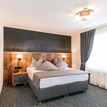 Hotel Waidringer Hof 4 Sterne Superior