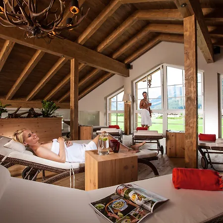 Waidringer Hof 4 Sterne Superior Hotel 4*