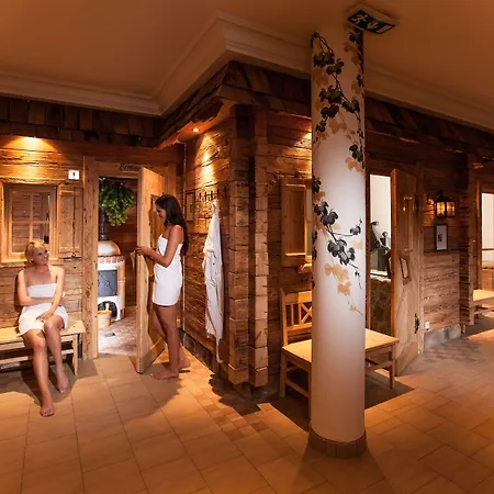 Hotel Waidringer Hof 4 Sterne Superior 4*