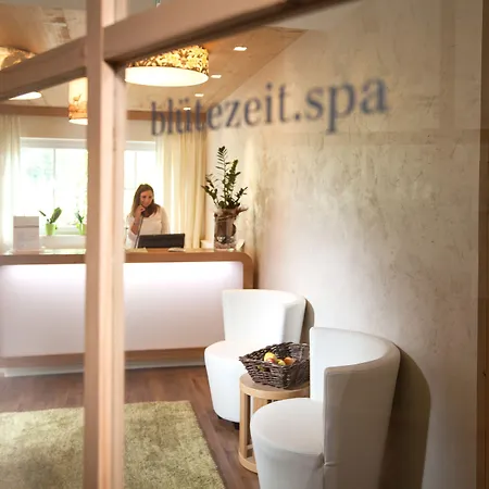 Waidringer Hof 4 Sterne Superior Hotel 4*