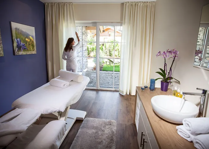 Waidringer Hof 4 Sterne Superior Hotel