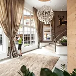 Waidringer Hof 4 Sterne Superior Вайдринг