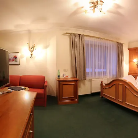 Waidringer Hof 4 Sterne Superior 4*